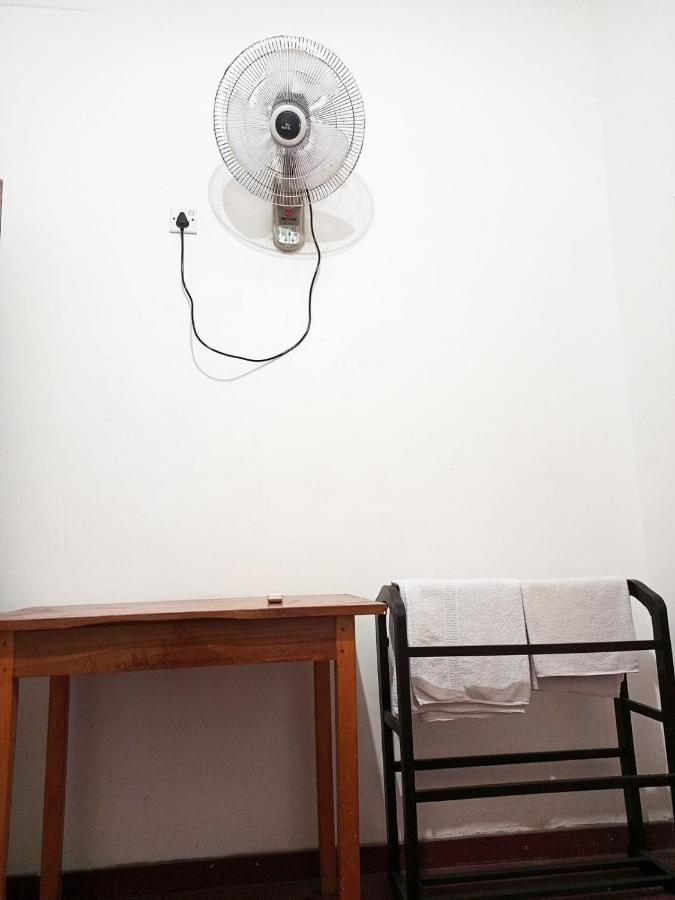 Sheen Holiday Resort Тангалла Экстерьер фото