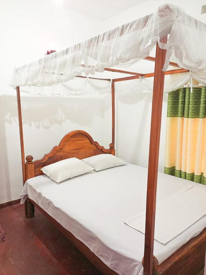 Sheen Holiday Resort Тангалла Экстерьер фото